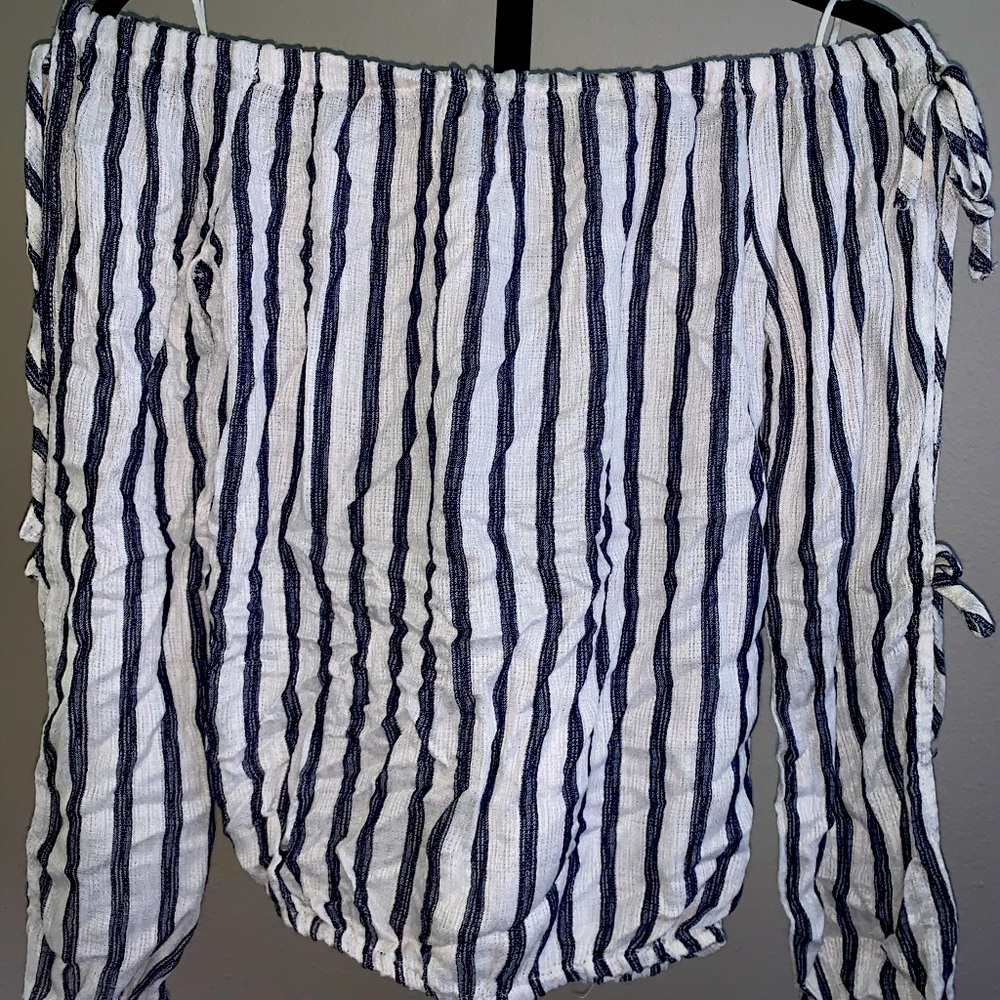 Aeropostale Off-the-Shoulder Striped Blouse
